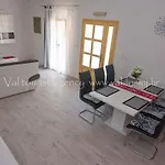 Barbi A2+2 * Veli Lošinj