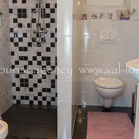 Apartment Barbi A2+2 *